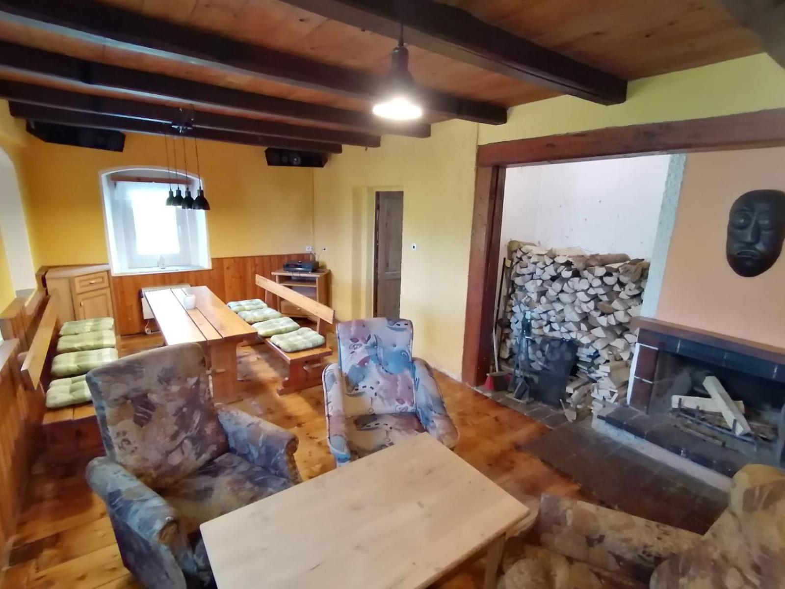 Villa Medvedi Boudy à Loučná pod Klínovcem Extérieur photo